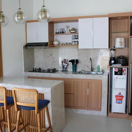 Layana Nusa Villa